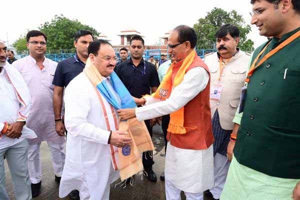 मुख्यमंत्री चौहान ने दी भाजपा अध्यक्ष नड्डा को विदाई