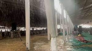 MP : लगातार हो रही बारिश ने PM मोदी की आगमन तैयारियों में डाला खलल, प्रशासन की कई तैयारियों पर फिरा पानी