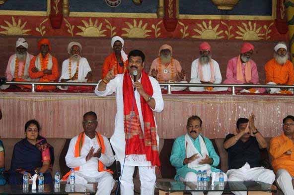संत रविदास महाराज जी के मंदिर के लिये सुरखी विधानसभा के हर गाँव से एकत्रित की जायेगी एक मुट्ठी मिट्टी : मंत्री गोविंद सिंह राजपूत