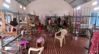नारायणपुर : एडक़ा रीपा से जुड़े कलाकारों एवं कारीगरों को मिला तीस लाख का आर्डर