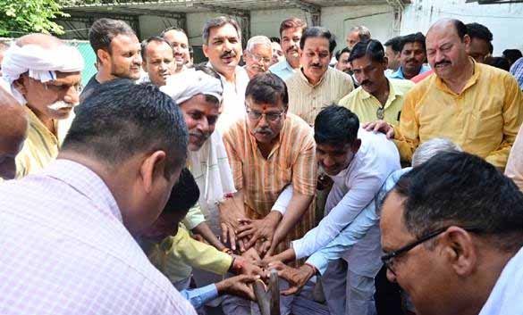 ग्वालियर की विभिन्न बस्तियों में 6.78 करोड़ से अधिक के विकास कार्यों का भूमि-पूजन