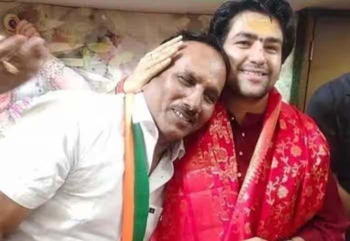 बीजेपी प्रत्याशी की शिकायत के बाद आयोग ने डॉक्टर दंपति का किया ट्रांसफर