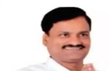 भाजपा ने विधायक देवेंद्र वर्मा का टिकट काटकर, कंचन मुकेश तनवे को दिया