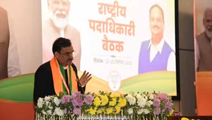 वोट शेयर में रिकॉर्ड इजाफे के लिए शाह ने थपथपाई वीडी की पीठ