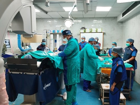 CG : 4 वर्षीय मासूम के हार्ट में था ब्लॉकेज, एसीआई के कार्डियोलॉजी विभाग में पेसमेकर लगाकर दी नई जिंदगी