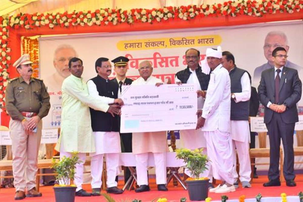 सभी पात्र हितग्राहियों को योजनाओं का लाभ मिल रहा है – राज्यपाल पटेल