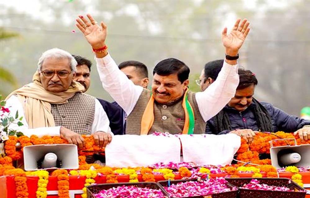 रीवा में जन आभार यात्रा में मुख्यमंत्री डॉ. यादव का आत्मीय स्वागत