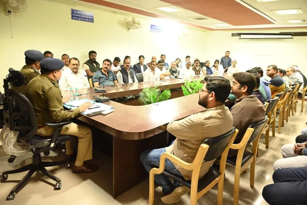 CG : बिना डॉक्टरी सलाह के ना बेचे प्रतिबंधित दवाई, मेडिकल संचालकों को एसपी ने दी चेतावनी