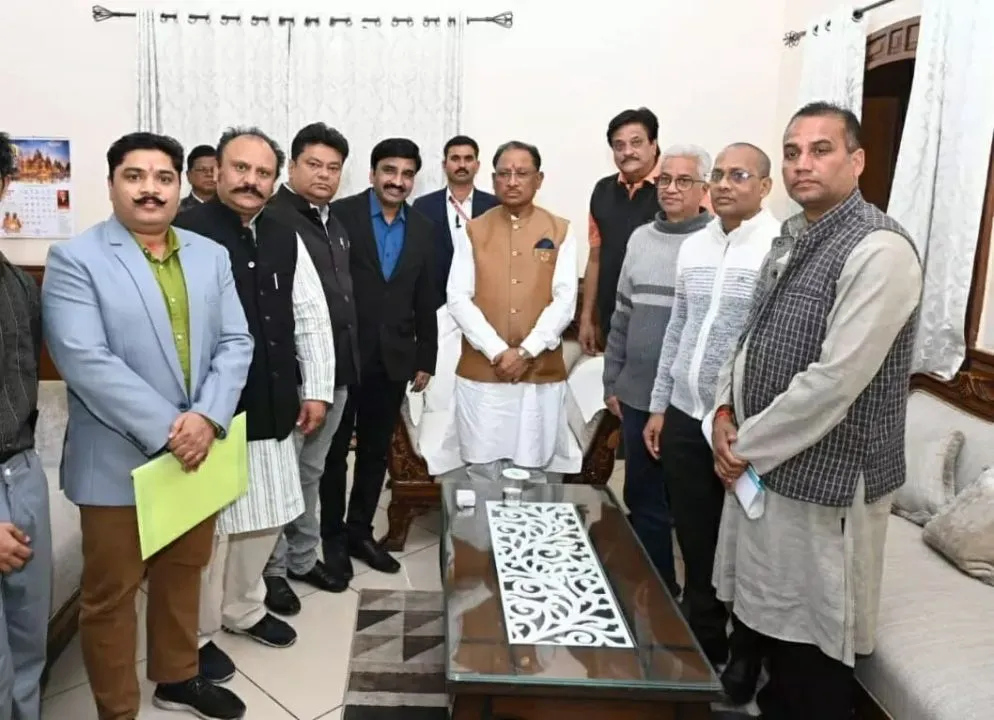 CG : डीए में बढ़ोतरी की मांग, छत्‍तीसगढ़ कर्मचारी-अधिकारी फेडरेशन ने की सीएम विष्णुदेव साय से मुलाकात