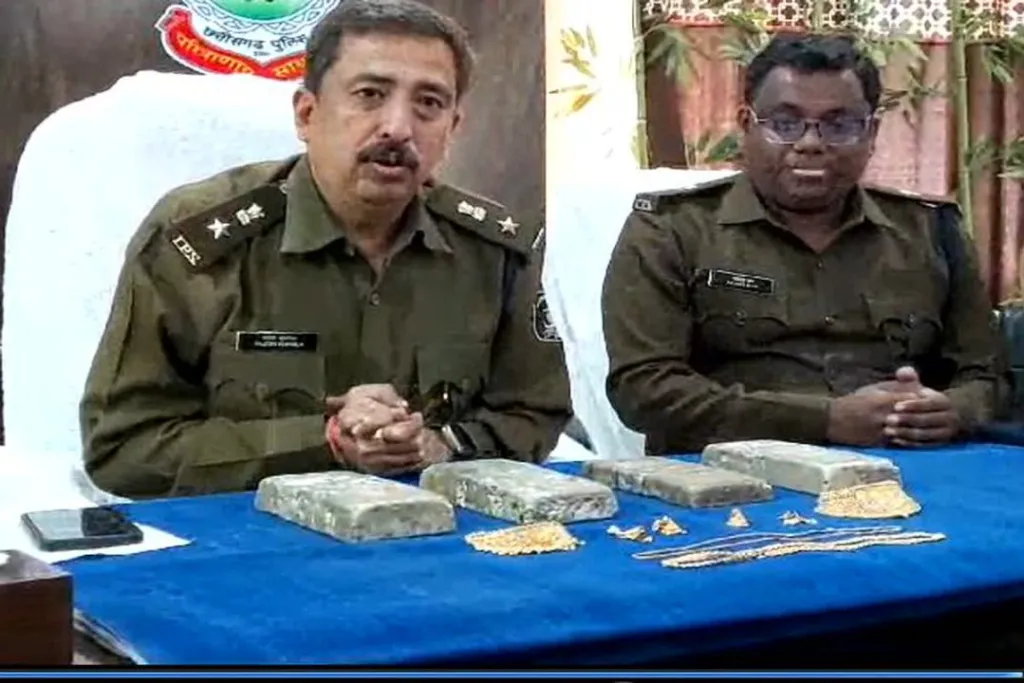 CG : रायपुर में सप्लाई करने वाले थे 22 लाख के सोने और चांदी, कार के साथ दो गिरफ्तार