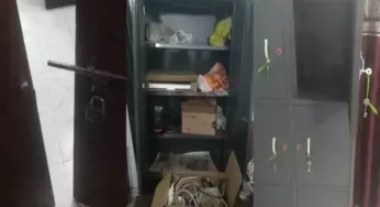 CG : स्कूल के कंप्यूटर रूम में चोरी, सीसीटीवी में दिखा चोर