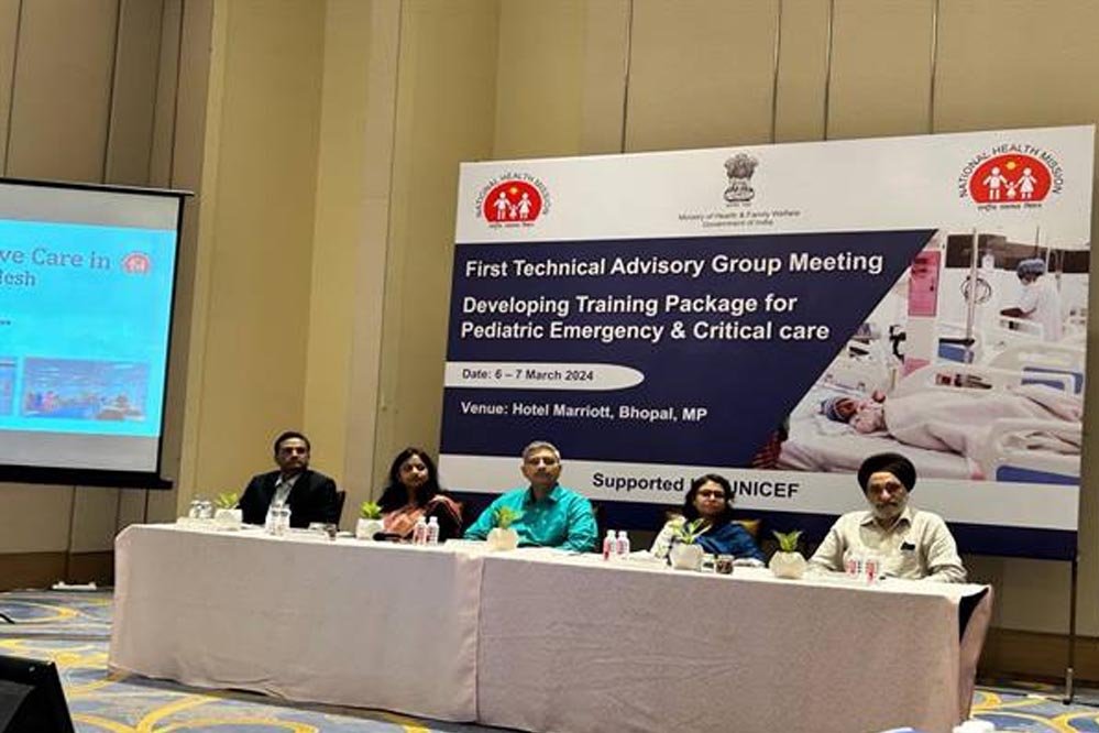 यूनिफार्म बाल्य गहन एवं आपातकालीन चिकित्सा मॉड्यूल विकसित करने के लिये राष्ट्रीय कार्यशाला में किया जा रहा है मंथन