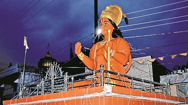 CG : रायपुर में हनुमान जयंती की धूम, मंदिरों में उमड़े हनुमान भक्‍त
