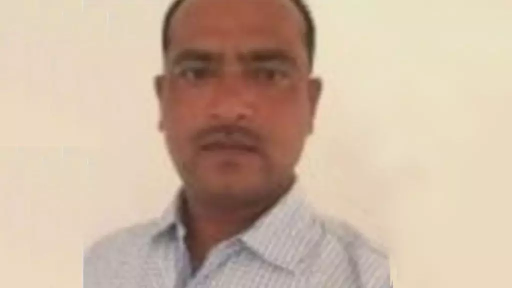 CG : शारीरिक शोषण मामले में शिक्षक सस्पेंड, गिरफ्तारी से बचने चल रहा फरा