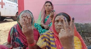 बैतूल के चार मतदान केंद्रों पर उत्साह के साथ पुनर्मतदान करने पहुंचे मतदाता, 72.97 प्रतिशत मत पड़े