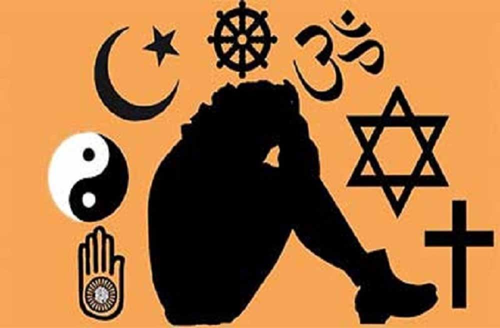 इंदौर में इस बार क्रिश्चयन समाज के 5 लोगों ने घर वापसी की, 5 ईसाई बने हिंदू