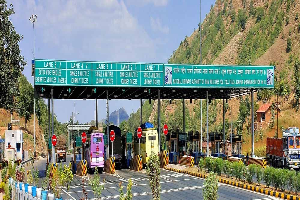खलघाट और सोनवाय 1 सितंबर से हुए महंगे, इंदौर-मुंबई रूट पर टोल दरों में बढ़ोतरी, जानें कीमतें