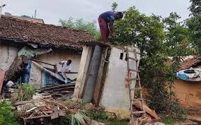 CG : धमतरी में रेलवे स्टेशन के पास हटाए गए अतिक्रमण