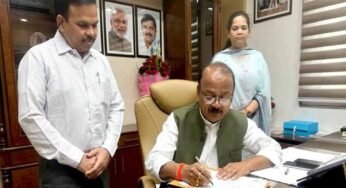 राज्यमंत्री श्री जायसवाल ने अध्यक्ष का कार्यभार ग्रहण किया