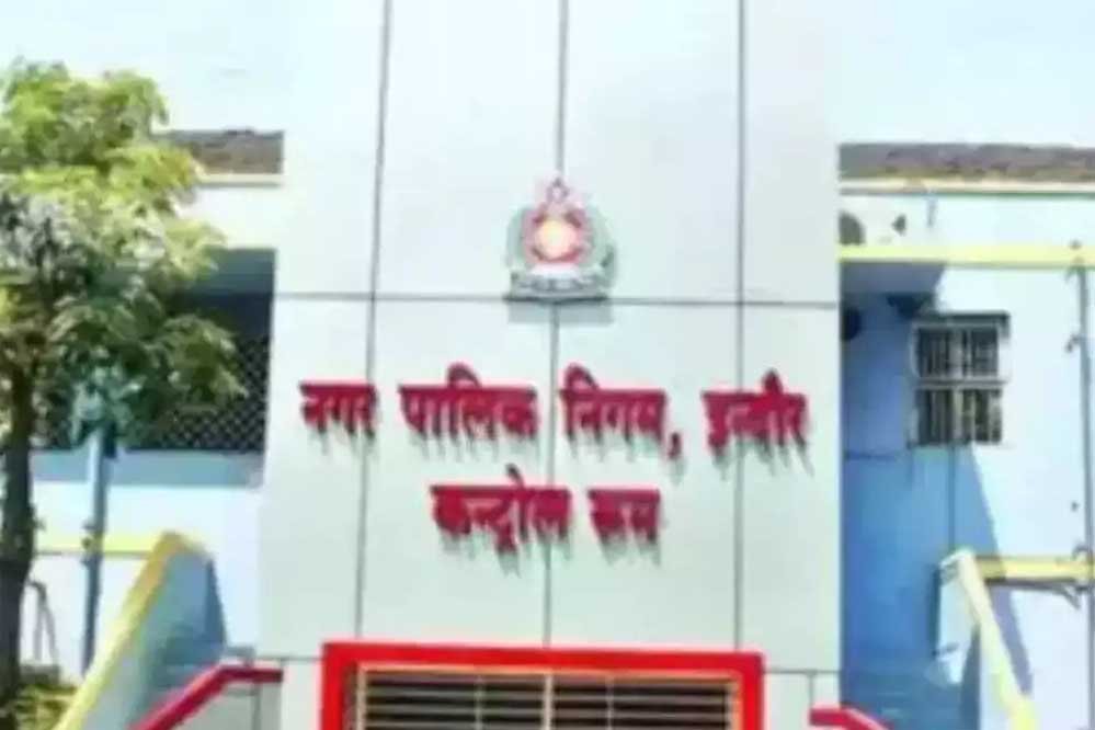 ड्रेनेज घोटाला : घपला करने के लिए एक अधिकारी ने खुद की पोस्टिंग निचली पोस्ट पर कर ली