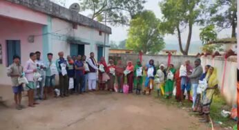 डिंडोरी के नारी ग्वारा गांव में कृषि विभाग ने 110 किसानों को मसूर का बीज बांटा