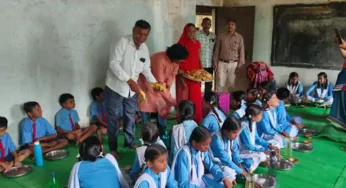 CG : भैंसातरा विद्यालय में न्योता भोज का हुआ आयोजन