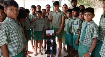 CG : छात्रों ने पत्थरों, कोयला, रेत, रुई से बनाया वाटर प्यूरीफायर का मॉडल