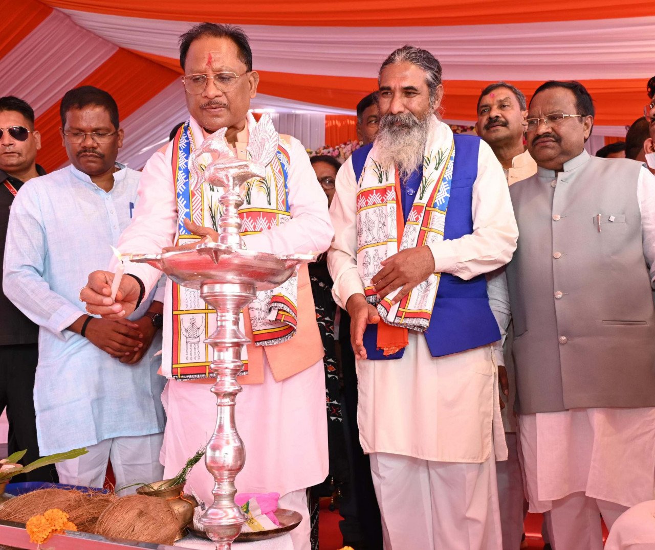CG : केंद्र एवं राज्य सरकार जनजाति समाज के सर्वांगीण विकास के लिए संकल्पित