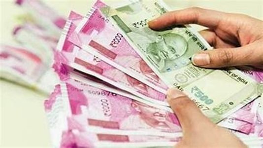 राजनांदगांव : किसान का पैसा चोरी, सहकारी बैंक के सामने हुई वारदात