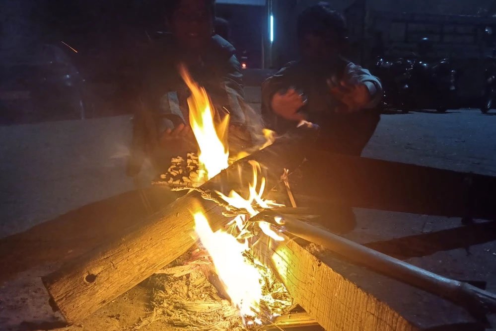 इस बार भोपाल शहर में ठंड से बचाव के लिए नहीं जलेंगे अलाव