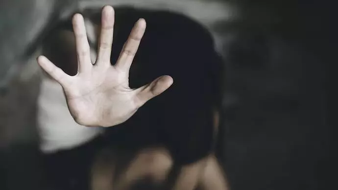 CG : किशोरी के साथ रेप, पिता गिरफ्तार