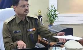 CG : थानेदारों पर एसपी ने लिया एक्शन, दोनों को लाइन अटैच किए