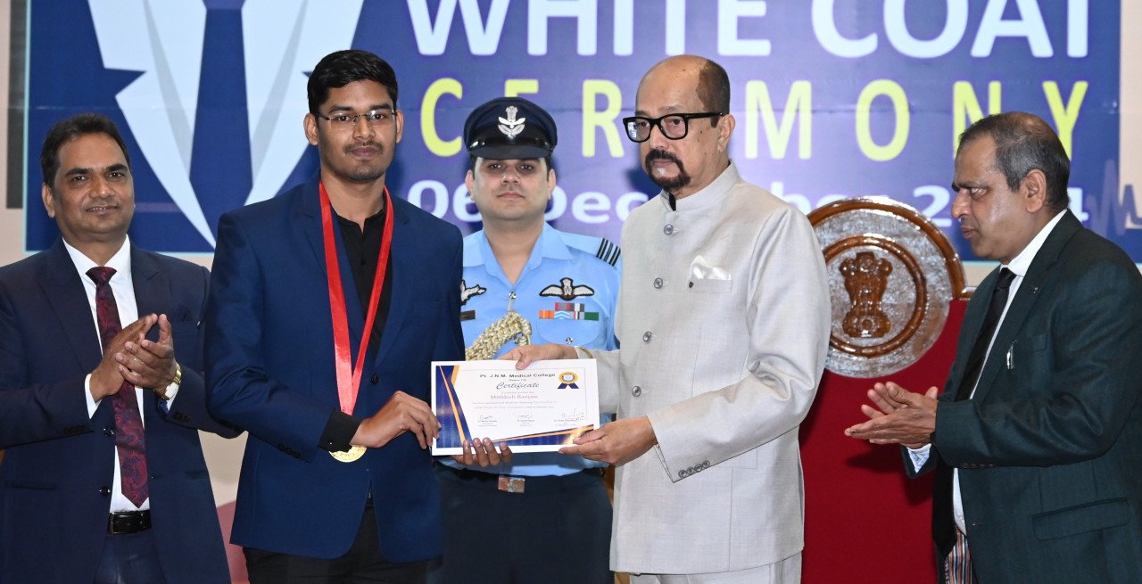 CG : मानवीय संवेदनाओं को साथ लेकर चलें