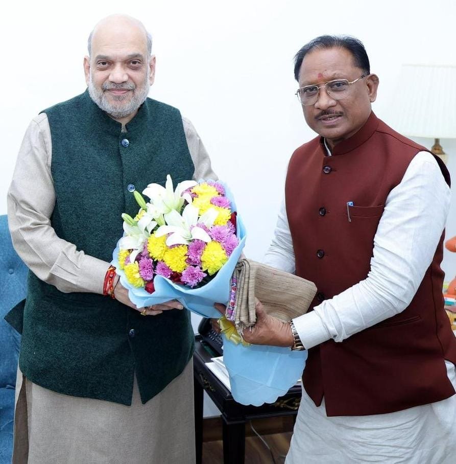 CG : मुख्यमंत्री विष्णुदेव साय ने केंद्रीय गृह मंत्री से की  सौजन्य मुलाकात