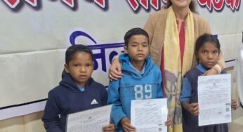 CG : कलेक्टर की पहल पर बच्चों को मिला जाति प्रमाण पत्र, चेहरे पर आई मुस्कान…