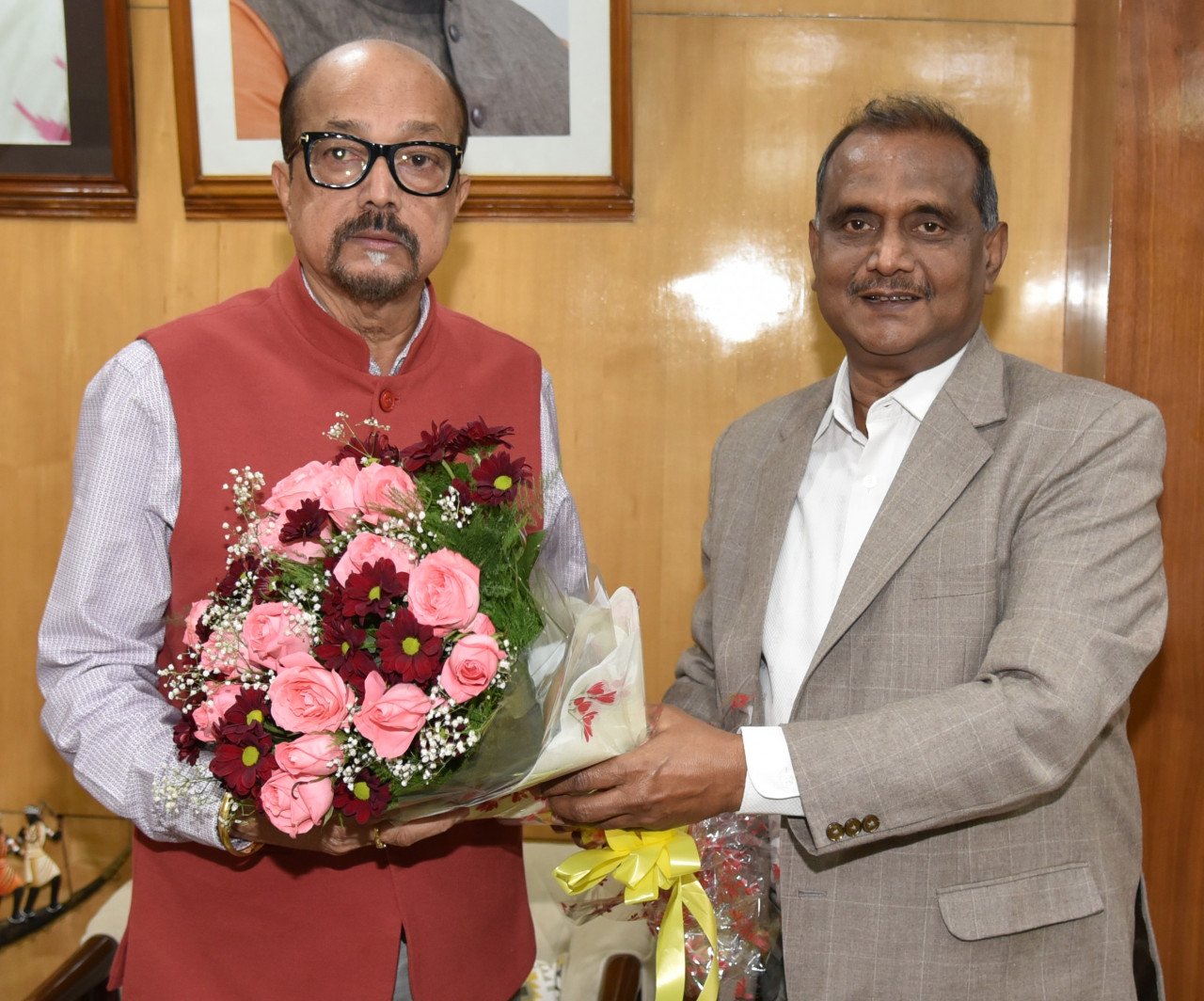 CG : राज्यपाल डेका को कुलपतियों ने दी नए वर्ष की शुभकामनाएं