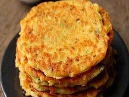 आलू का चीला मिनटों में तैयार करें