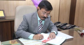 राज्य निर्वाचन आयुक्त मनोज श्रीवास्तव ने किया पदभार ग्रहण