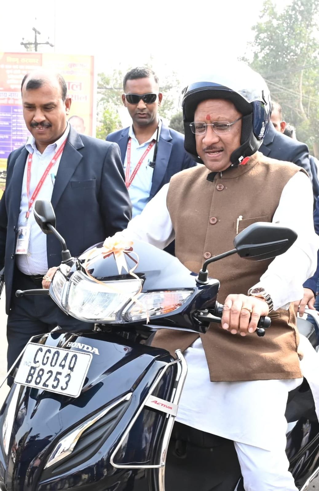 CG : वाहन चलाते समय यातायात नियमों का करें अवश्य पालन – मुख्यमंत्री श्री साय