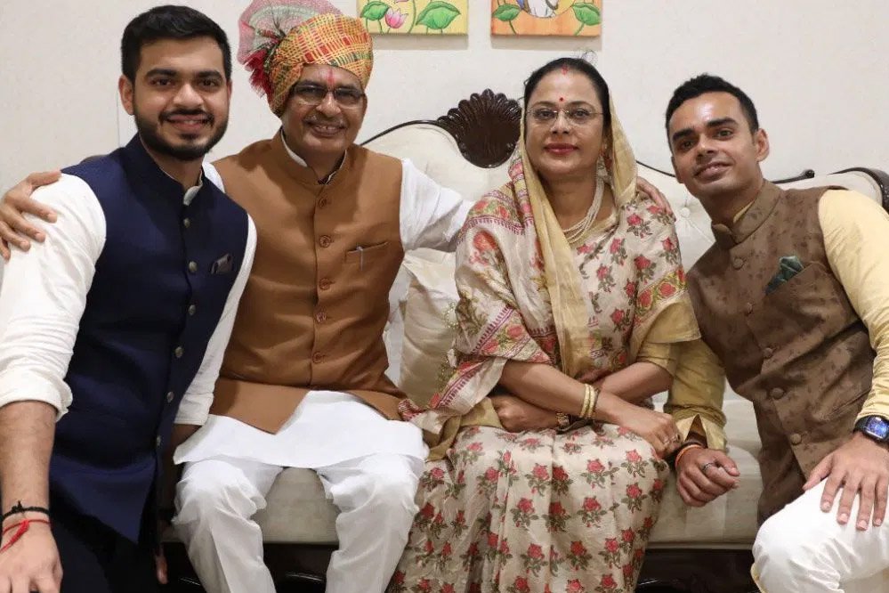 कार्तिकेय और कुणाल का अब सम्मिलित रिसेप्शन 18 मार्च को दिल्ली में आयोजित