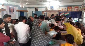 CM Rise School में बच्चों के प्रवेश के लिए उमड़े अभिभावक, पहले दिन ही सीटों से अधिक आवेदन बंटे