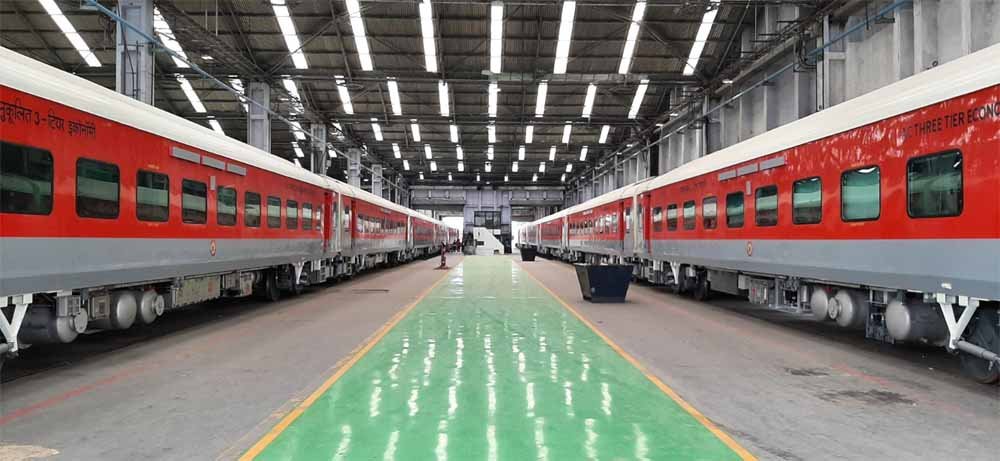 भारतीय रेल का नया कीर्तिमान, बीते वित्त वर्ष में बनाए 7,134 कोच
