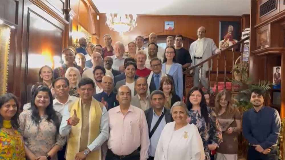 रूस के दौरे से लौटे महापौर पुष्यमित्र भार्गव बोले- इंदौर को अगर मास्को जैसा ट्रैफिक चाहिए