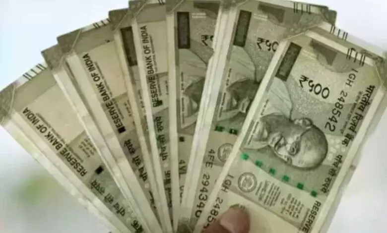 CG : पटवारी ने नहीं दिया नोटिस का जवाब, कलेक्टर ने वेतन वृद्धि रोकी