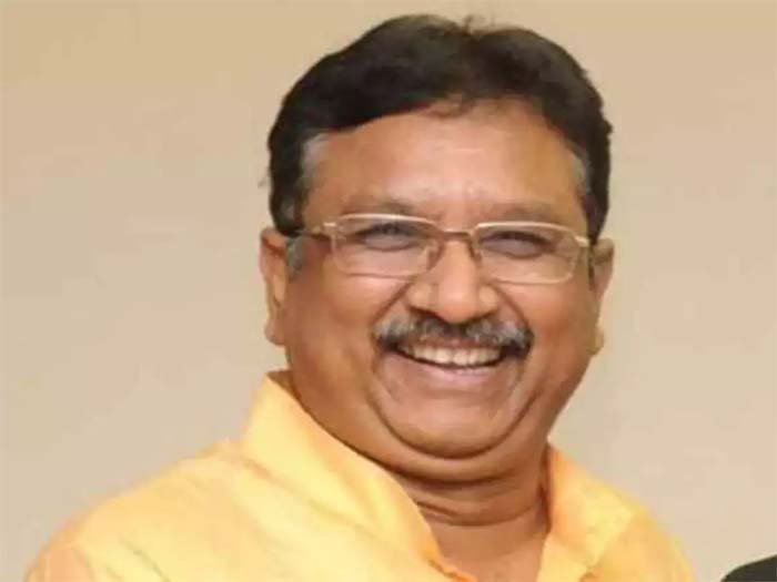 50 प्रतिशत से कम रिजल्ट देने वाले प्राचार्य और शिक्षकों को करें स्थानांतरित : मंत्री कुँ. विजय शाह