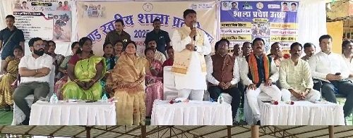 CG : शाला प्रवेशोत्सव में शामिल हुए वन मंत्री केदार कश्यप