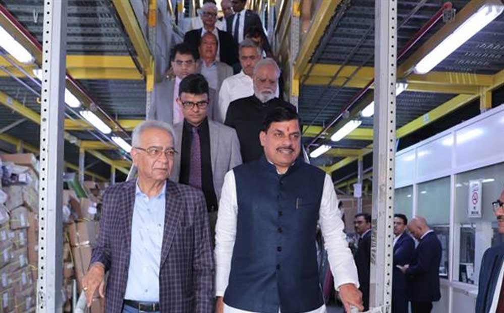 वैश्विक टेक्सटाइल हब के रूप में मध्यप्रदेश को स्थापित करने की दिशा में अहम पहल मुख्यमंत्री डॉ. यादव का टेक्समास मुख्यालय दौरा