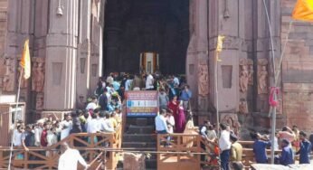 सावन के पहले सोमवार पर भोजपुर में भक्तों का लगा तांता, शिवालयों में उमड़ी भक्तों की भीड़