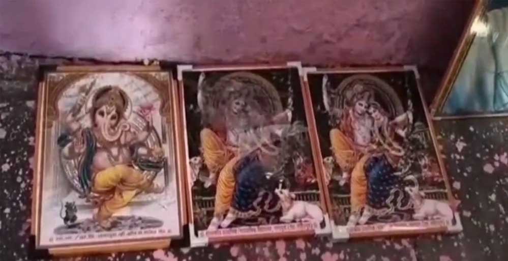 शिक्षक शकील मोहम्मद पर भारत माता की तस्वीर जलाने और छात्रों पर धर्म परिवर्तन का दबाव डालने का आरोप