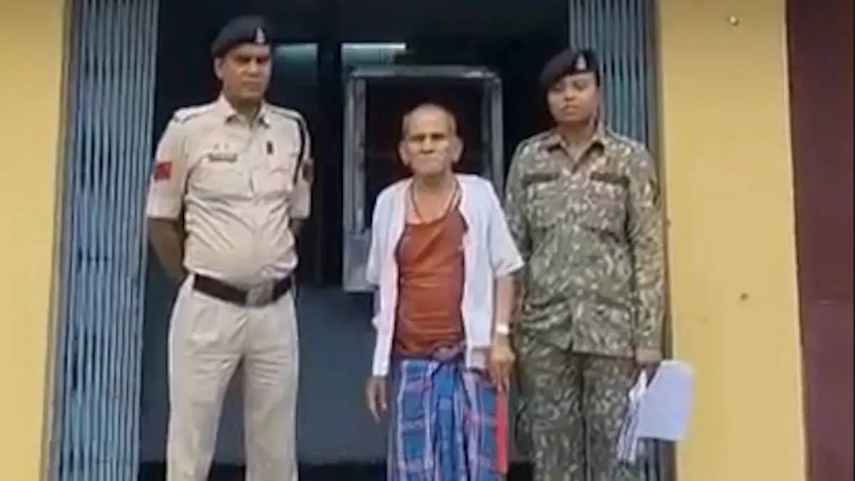 CG : 74 वर्षीय बुजुर्ग बच्ची के साथ अनाचार का प्रयास किया, आरोपी गिरफ्तार…